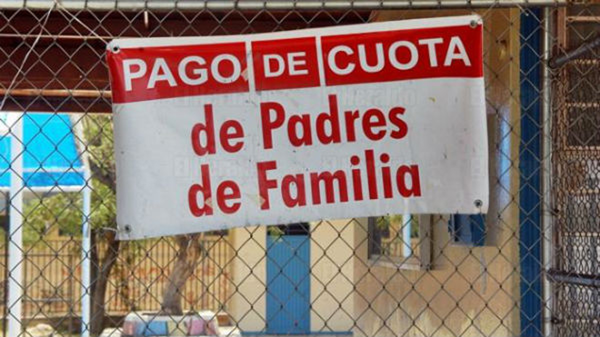 Prohibidas cuotas escolares