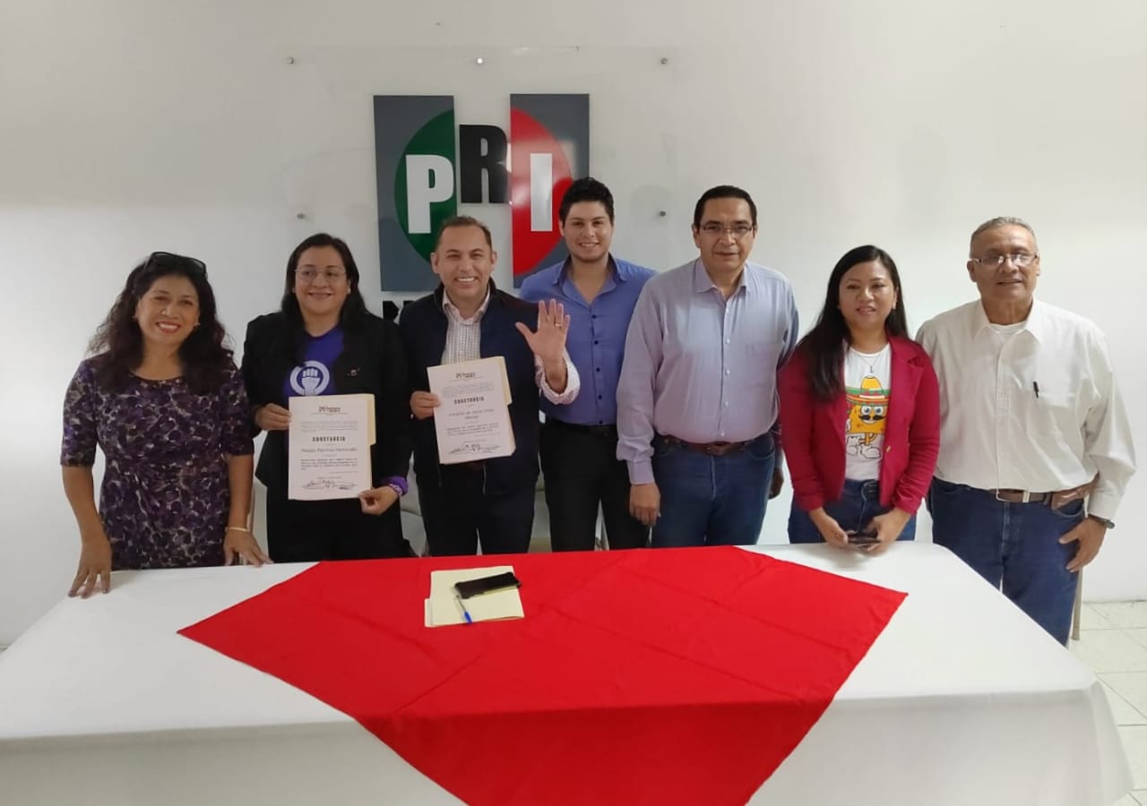 Armando Vélez, nuevo líder estatal del PRI