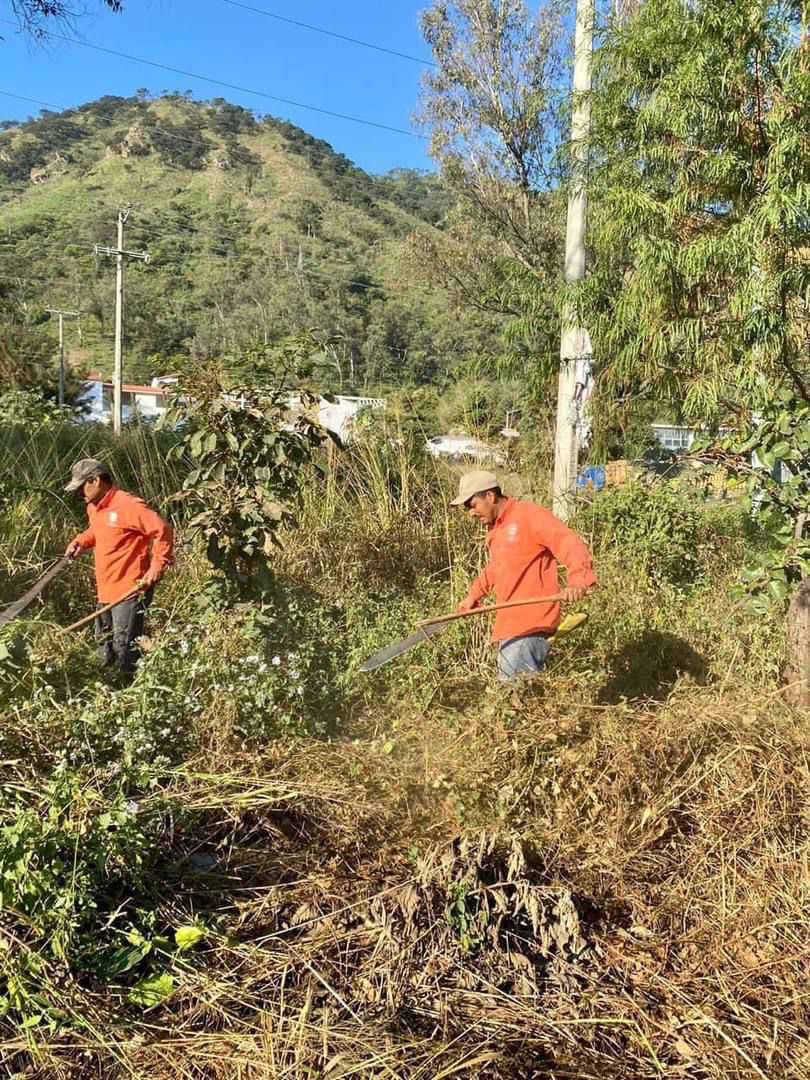 Limpia el gobierno de Nayarit el Parque Lineal de Tepic. Miguel Ángel Navarro Quintero.