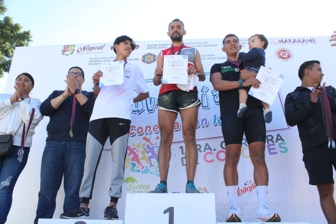 Con gran éxito se realizó la Carrera de Colores “Juventízate y Conecta con la Vida”