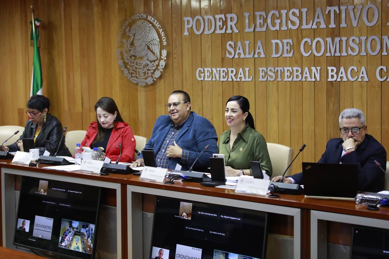 Evalúa Congreso a aspirantes para magistrada del Poder Judicial