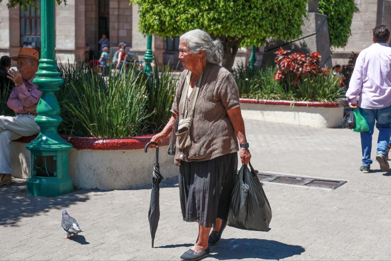 Promueve Congreso cultura de respeto y afecto para adultos mayores