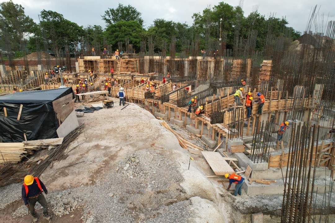 Gran avance en la construcción del estadio de béisbol