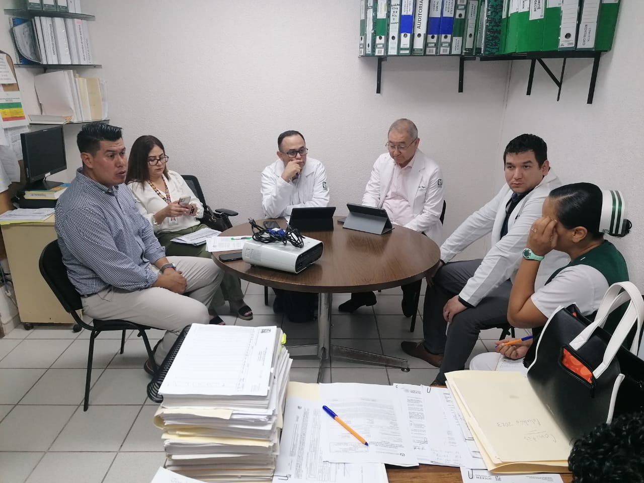 Quirófanos de hospitales de Tuxpan y Ruiz quedarán al 100