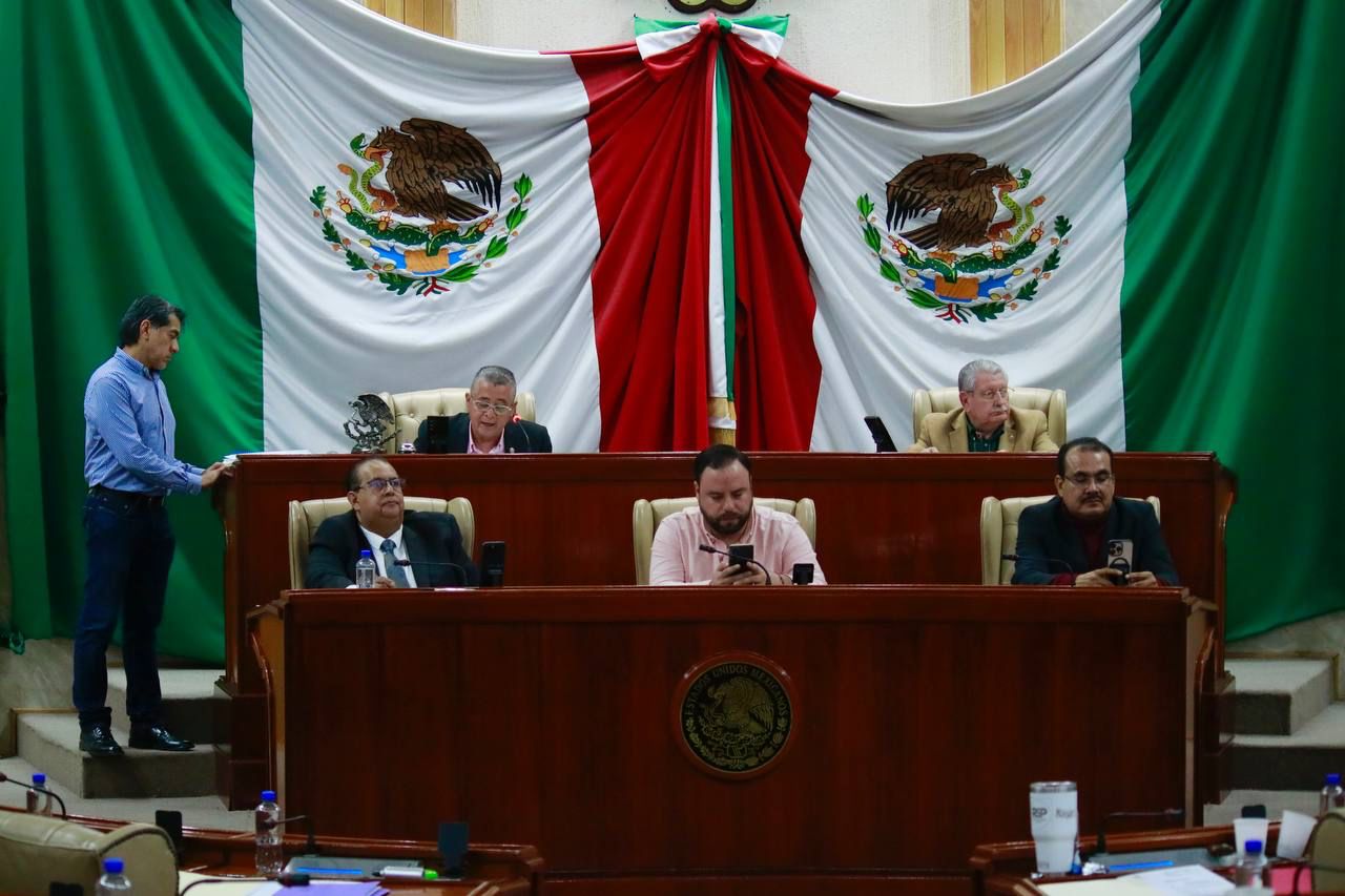 Elige Congreso presidente de la Comisión de Defensa de los Derechos Humanos