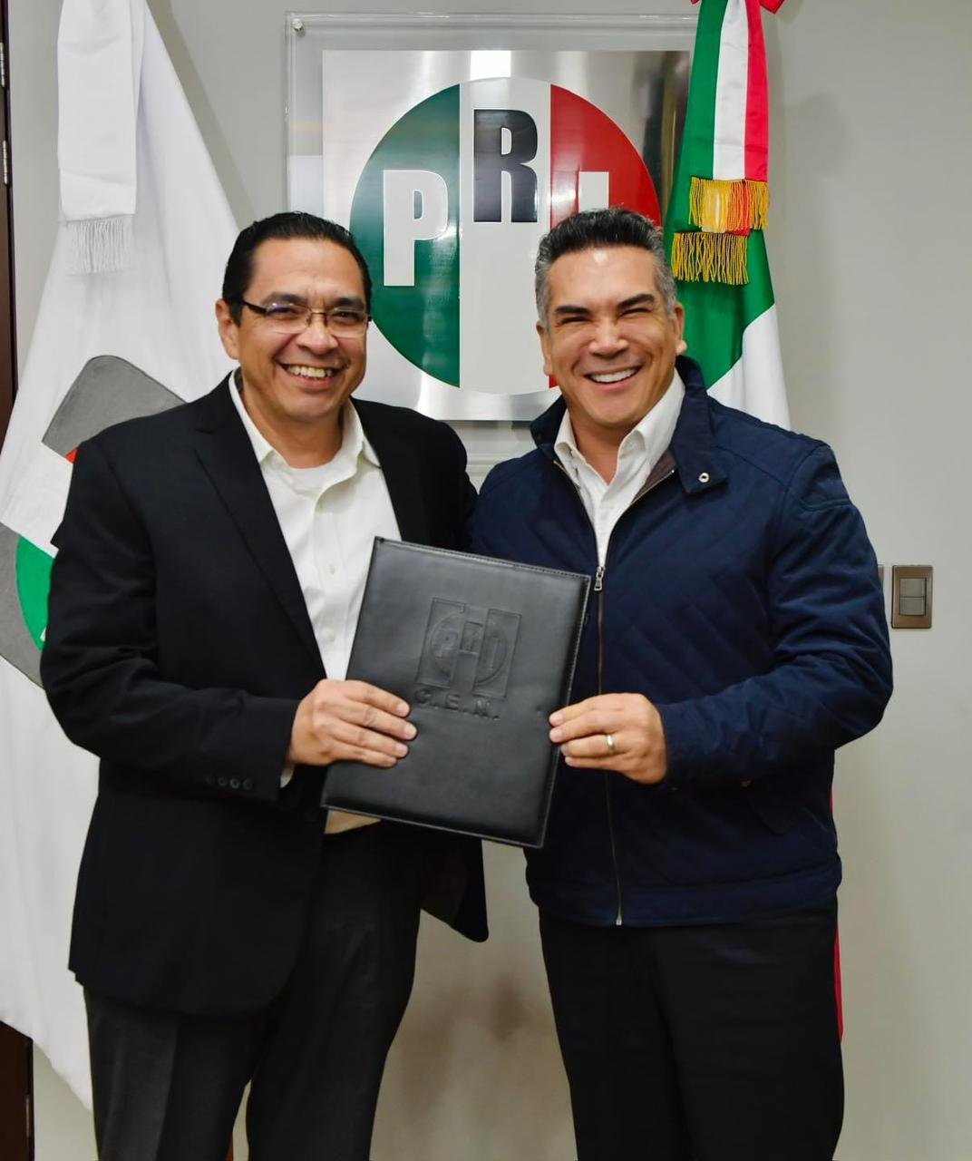 Nombran a Enrique Díaz, delegado del CEN en Sinaloa