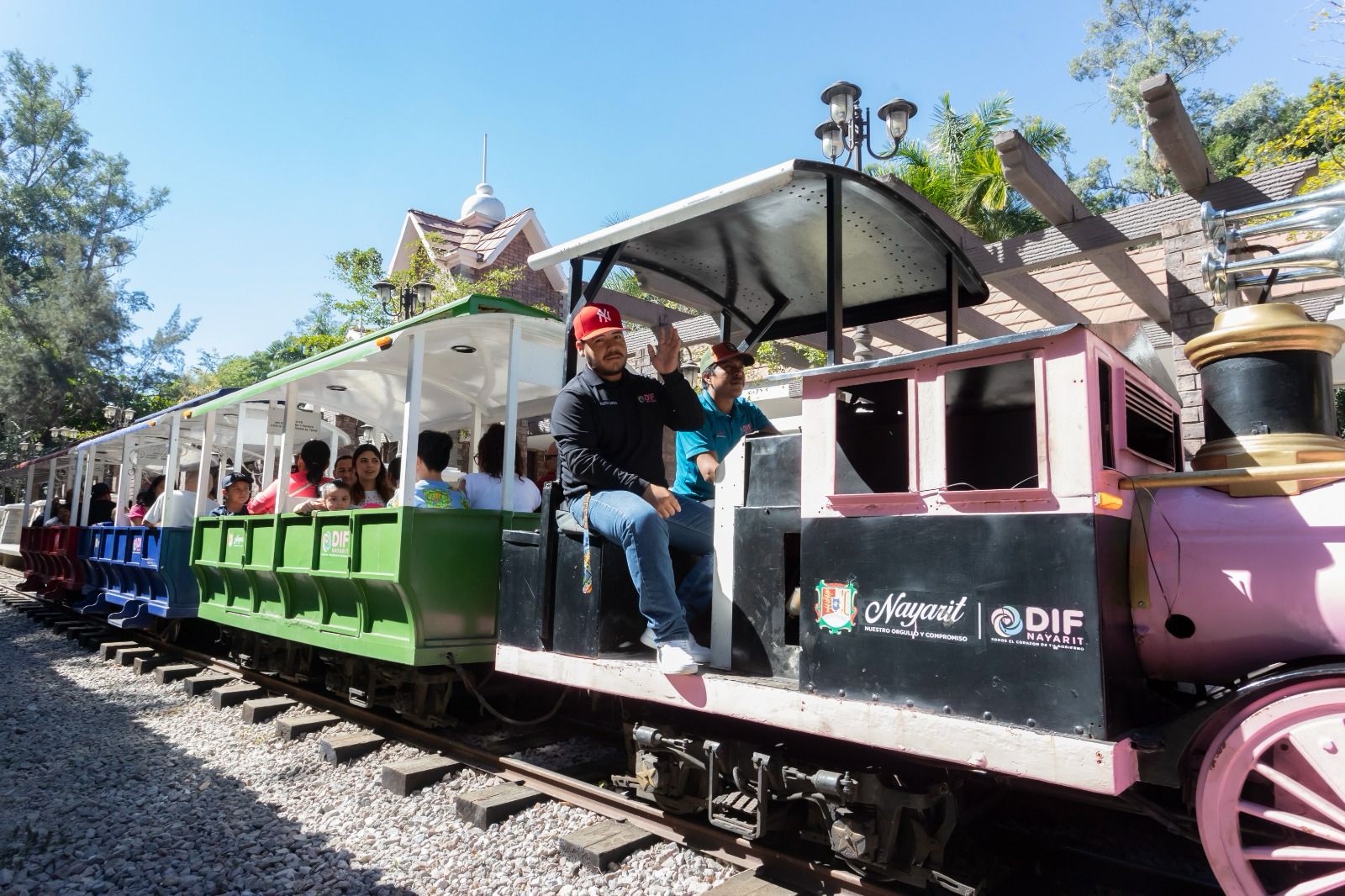 Invita DIF Nayarit a disfrutar del parque La Loma