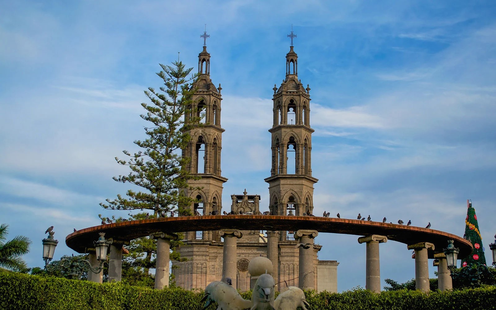 Sin fecha la conclusión de la restauración de la Catedral de Tepic