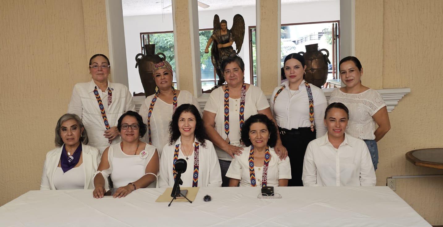 «El espacio de una Mujer solo puede ser ocupado por otra Mujer», Mujeres en Voz Alta