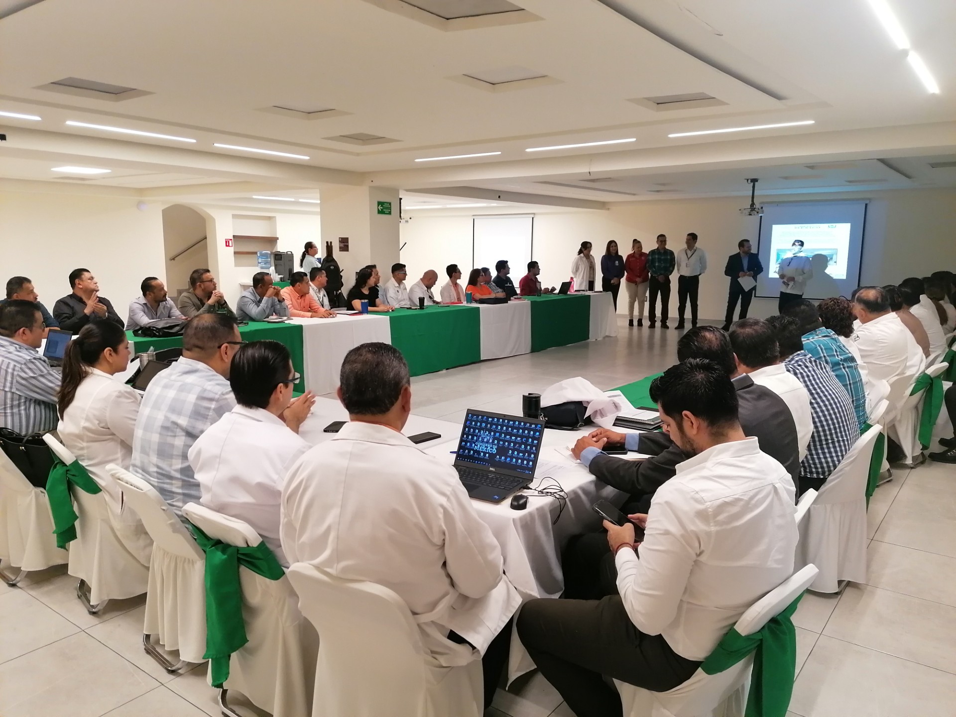 Organiza IMSS Nayarit reunión de trabajo con directores de Unidades de Medicina Familiar y hospitales 