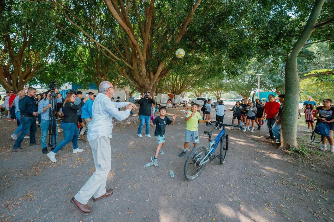 Más obras de alto impacto social para Ixtlán del Río. Miguel Ángel Navarro Quintero